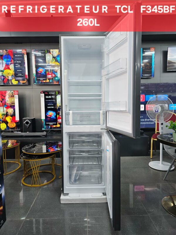 WhatsApp Image 2025-07-18 à 11.12.52_e6f85b11 WhatsApp Image 2025-07-18 à 11.12.52_e6f85b11