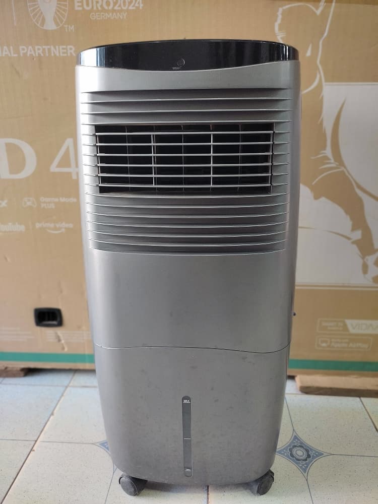 WhatsApp Image 2025-10-30 at 16.49.03